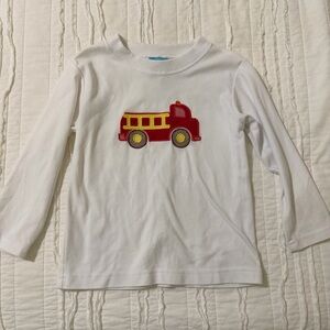 Claire & Charlie White Long Sleeve Tee with Fire Truck Appliqué Size 6